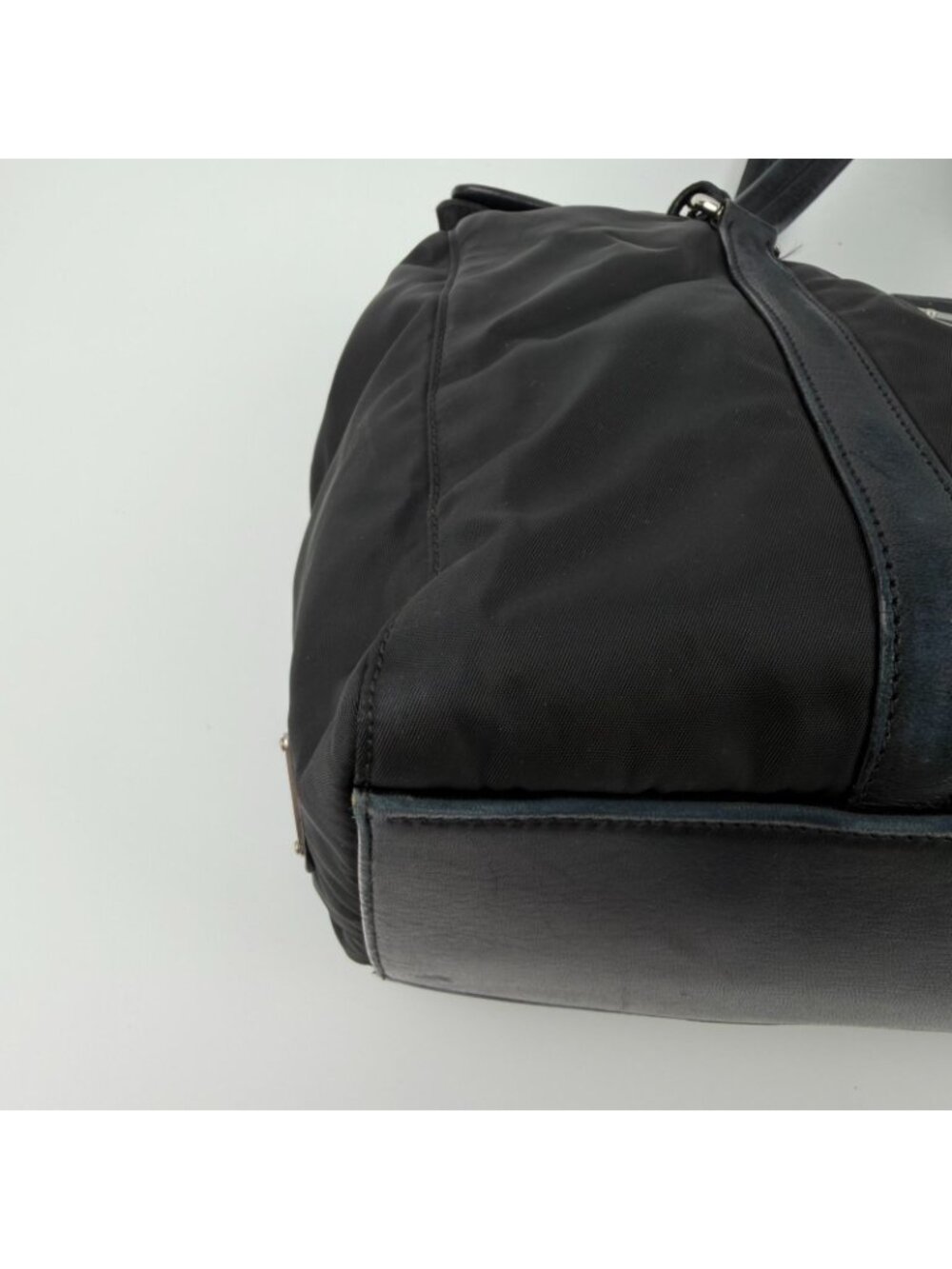 Prada Pocono Tote Black Nylon Leather Vintage - Picture 8 of 15